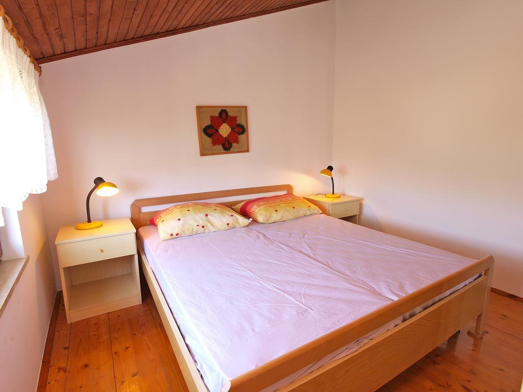 Apartment Vrcevan 895 Medulin Exterior photo